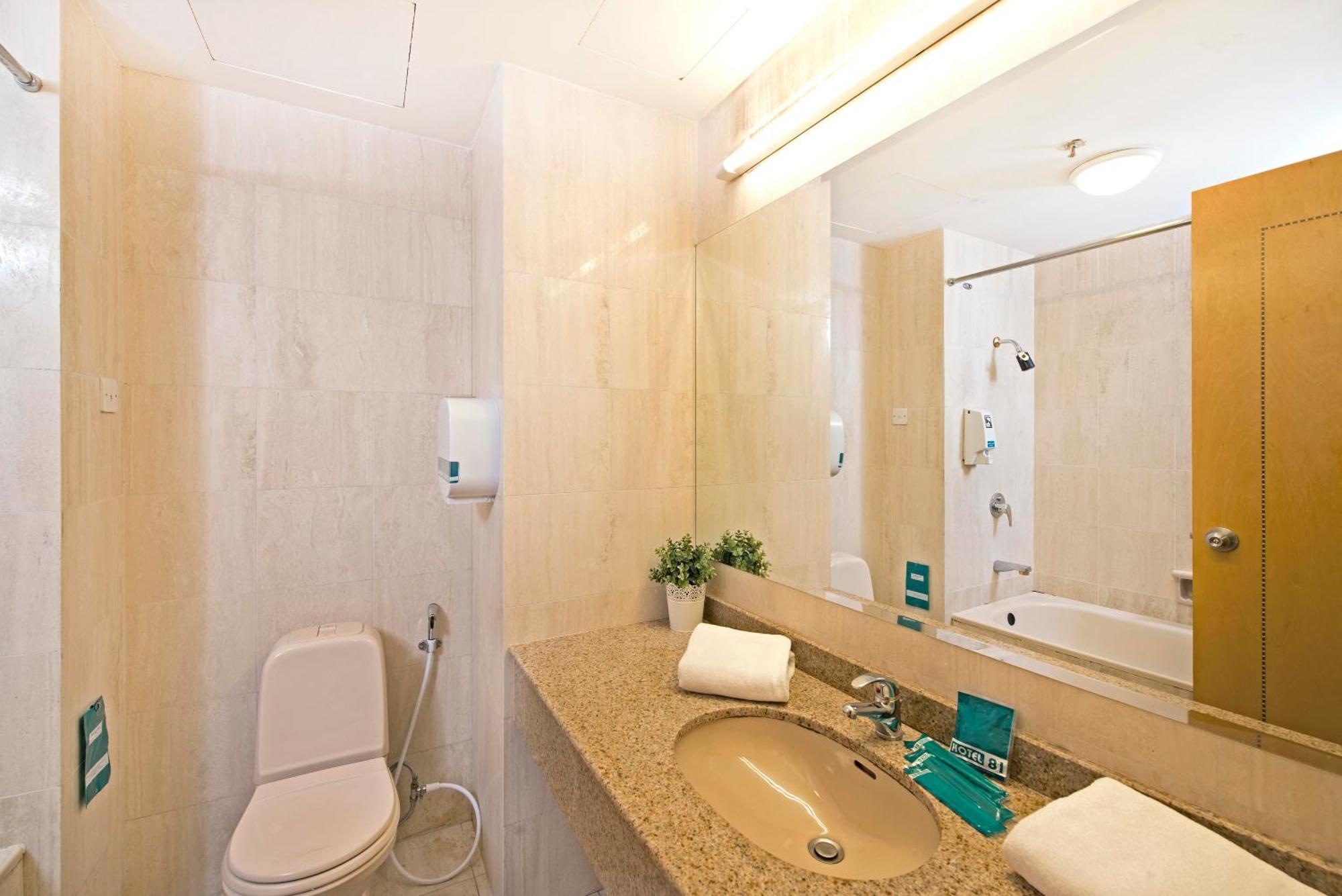 Hotel 81 Tristar Singapore Ngoại thất bức ảnh