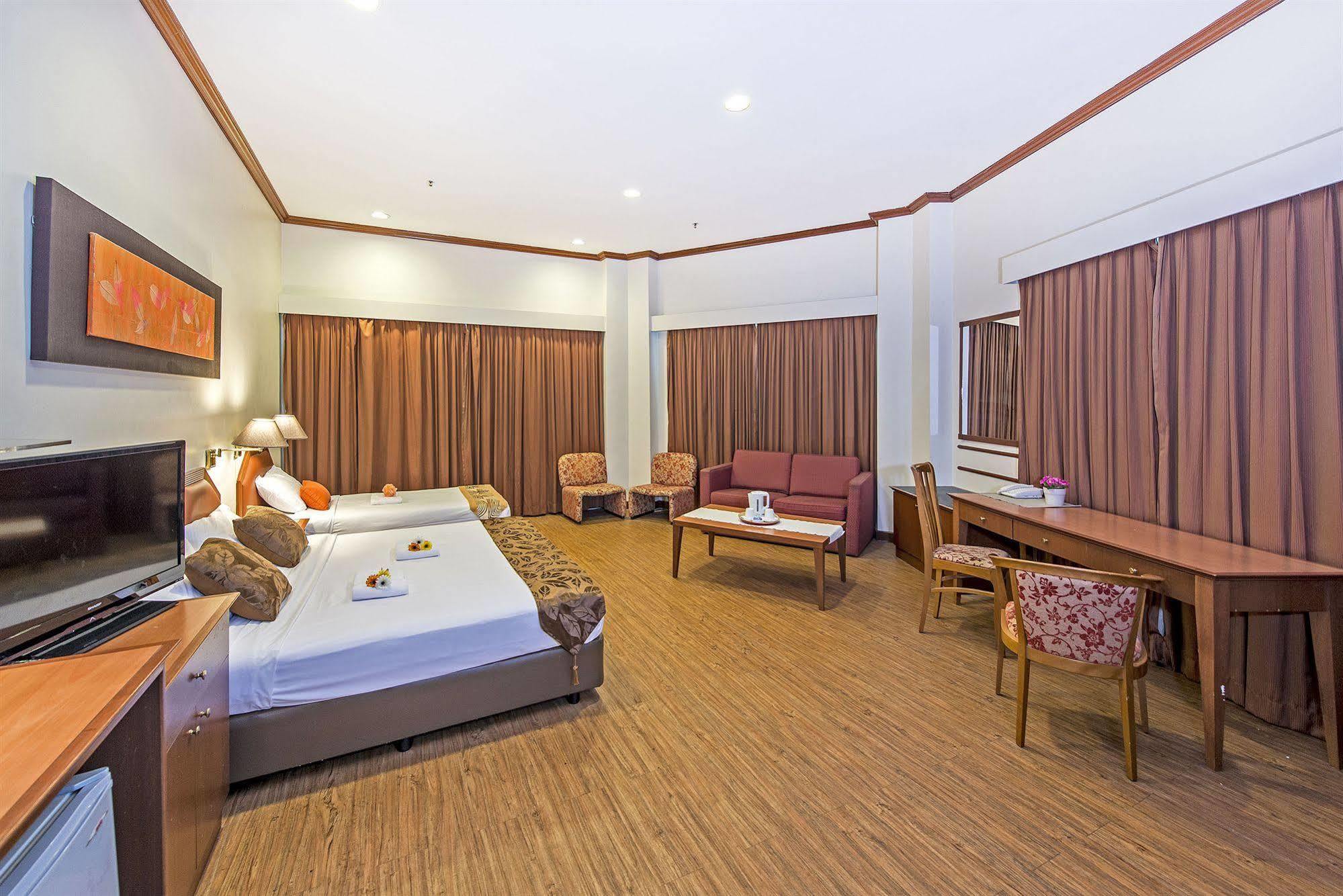 Hotel 81 Tristar Singapore Ngoại thất bức ảnh